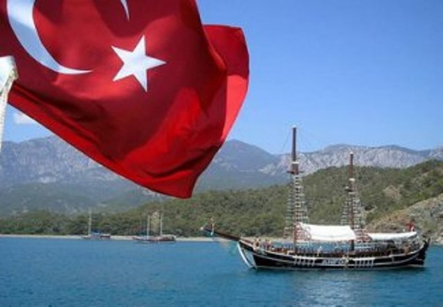 Туриндустрия Турции в этом году несет убытки 